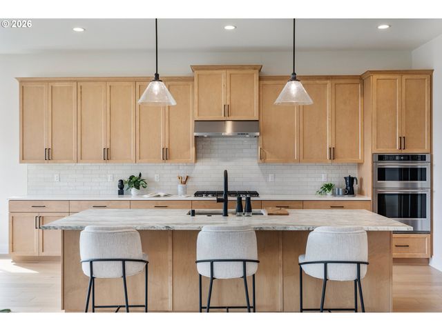 1518 S 39TH Pl, Ridgefield, WA 98642