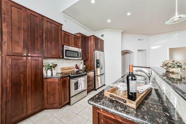 1010 Rosine St Street 49, Houston, TX 77019
