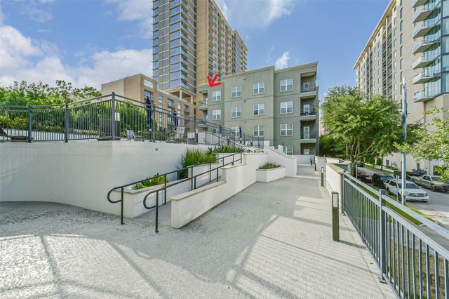 1010 Rosine St Street 49, Houston, TX 77019