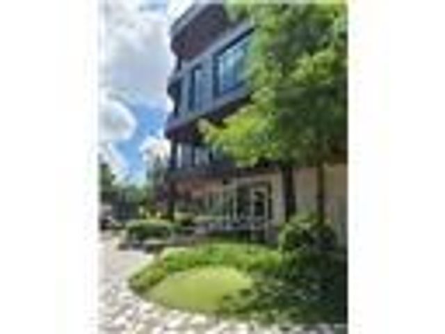 1010 Rosine St Street 49, Houston, TX 77019