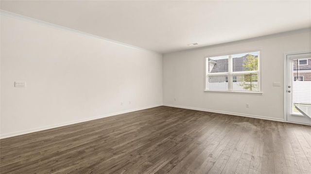 440 Silver Moon Drive, Loganville, GA 30052