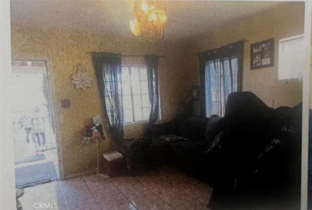 5018 W 111th Pl, Inglewood, CA 90304