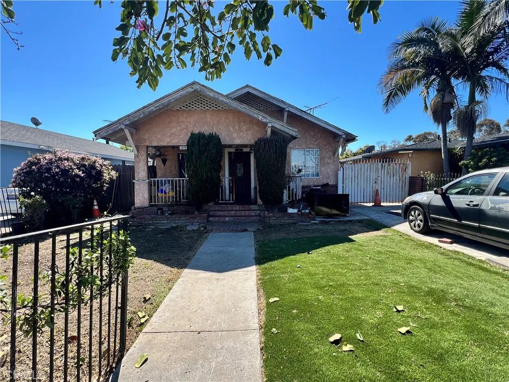 5018 W 111th Pl, Inglewood, CA 90304