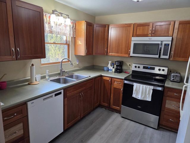 524 Herman STREET, Delavan, WI 53115