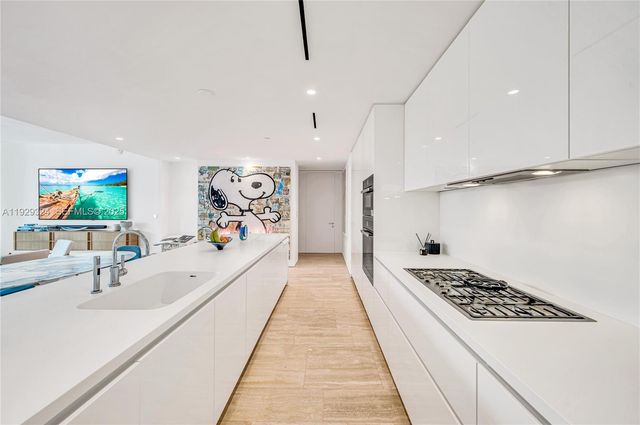 9111 Collins Ave N-322, Surfside, FL 33154