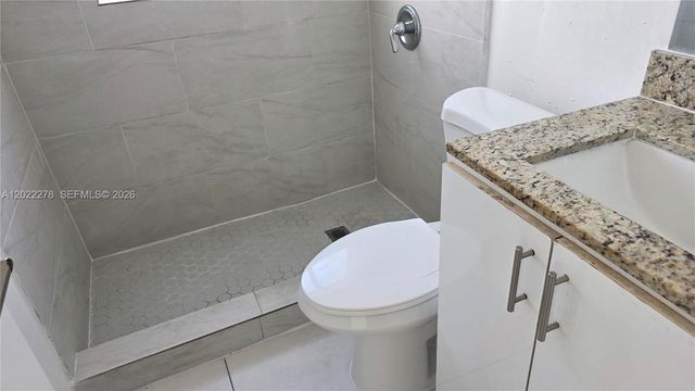 7629 Dickens Avenue 4 or 8, Miami Beach, FL 33141