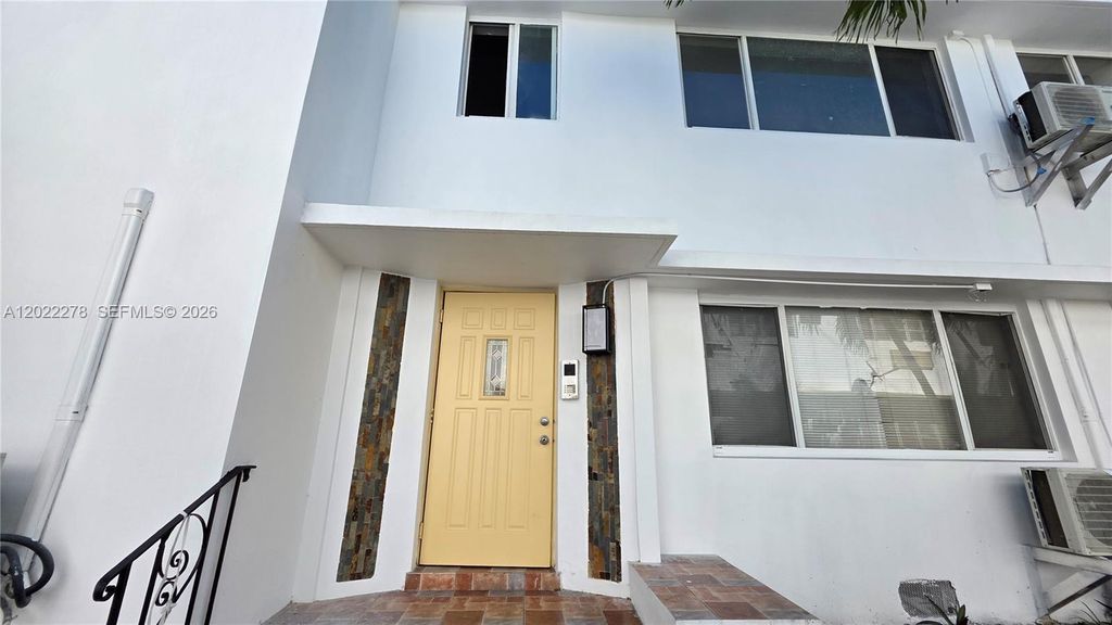 7629 Dickens Avenue 4, Miami Beach, FL 33141