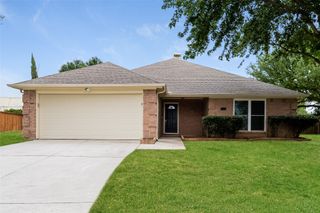 1309 Allante Court, Euless, TX 76040