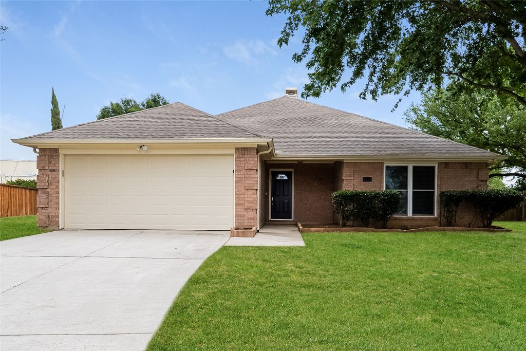 1309 Allante Court, Euless, TX 76040