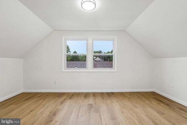 86 E RIVER DR, Willingboro, NJ 08046