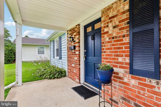86 E RIVER DR, Willingboro, NJ 08046