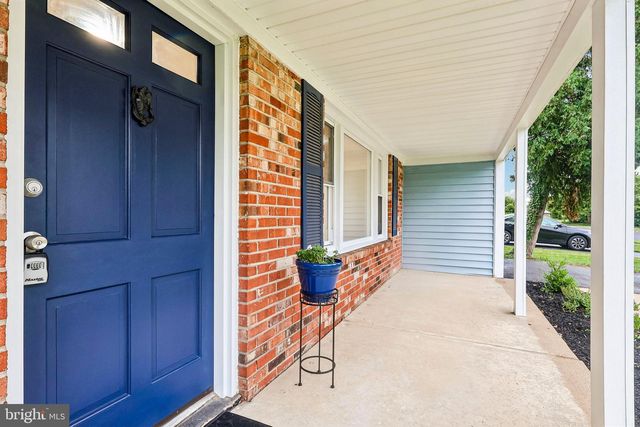 86 E RIVER DR, Willingboro, NJ 08046