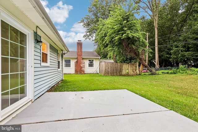 86 E RIVER DR, Willingboro, NJ 08046