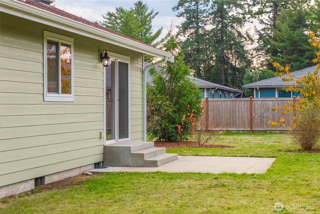 6424 52nd Avenue W, Tacoma, WA 98467