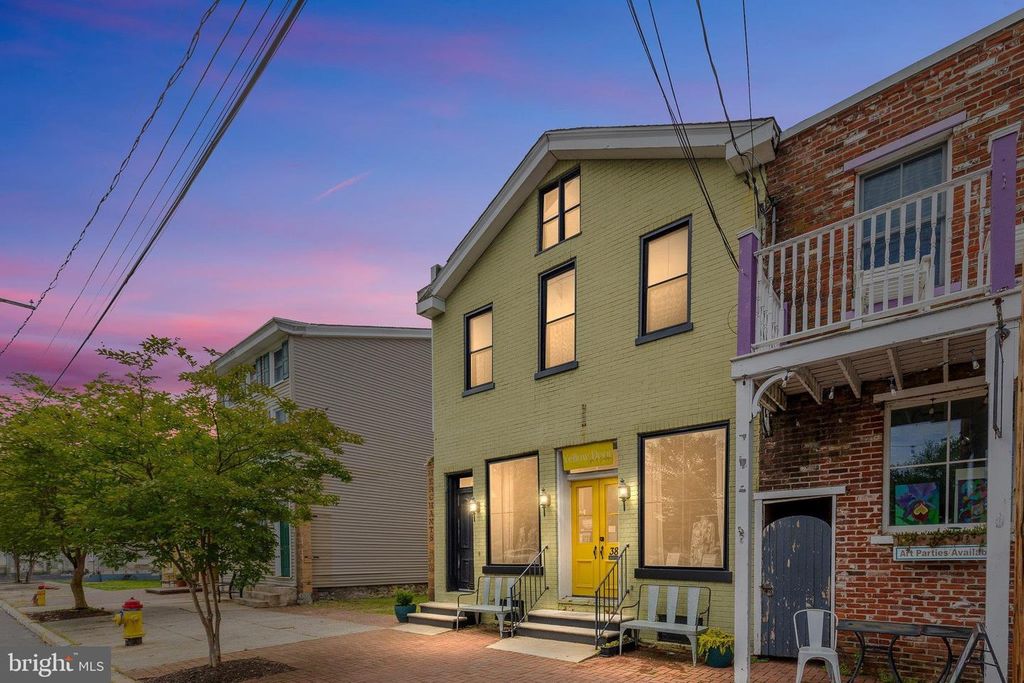 38 CLINTON ST, Delaware City, DE 19706