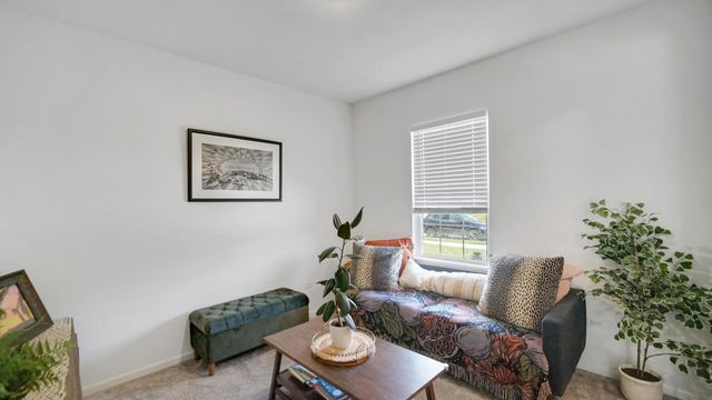 3901 Iron Gate Drive, Valparaiso, IN 46385