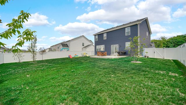 3901 Iron Gate Drive, Valparaiso, IN 46385