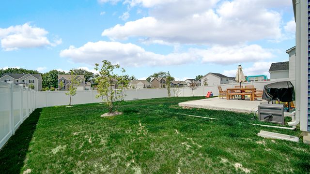 3901 Iron Gate Drive, Valparaiso, IN 46385