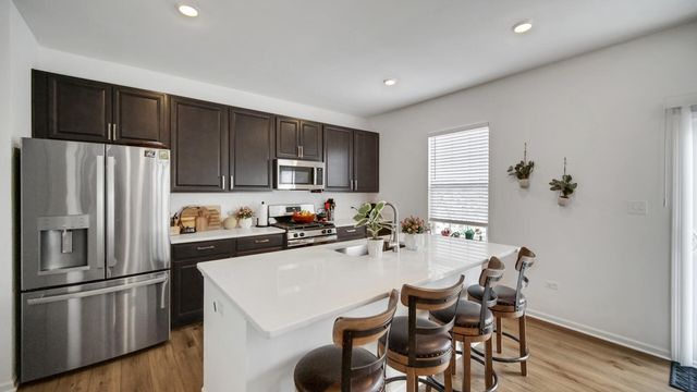 3901 Iron Gate Drive, Valparaiso, IN 46385
