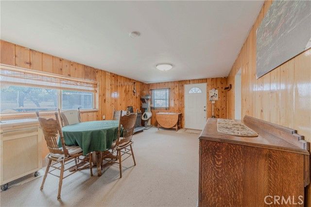 8288 White Road, Phelan, CA 92371