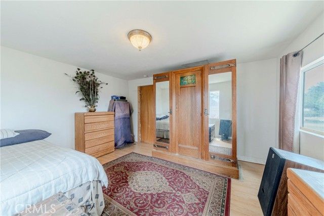 8288 White Road, Phelan, CA 92371