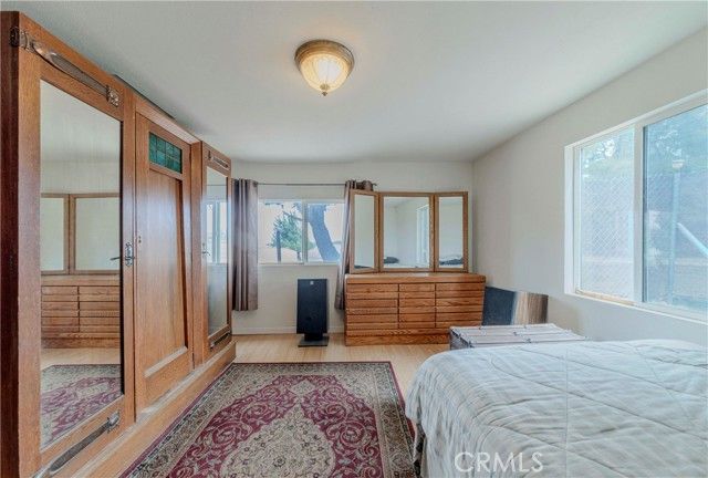 8288 White Road, Phelan, CA 92371