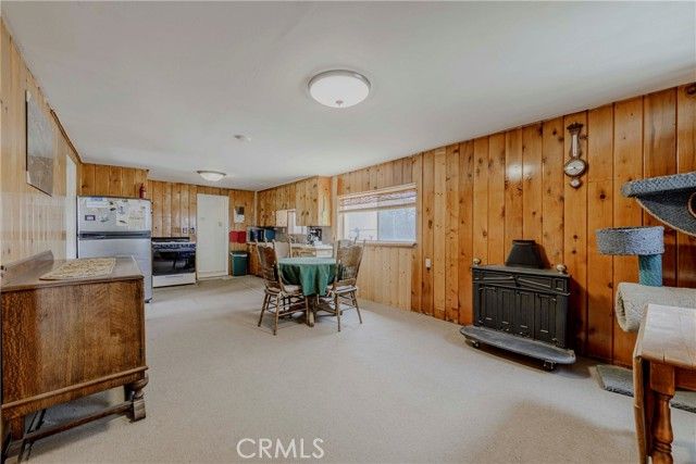 8288 White Road, Phelan, CA 92371