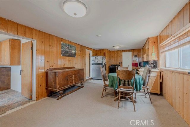 8288 White Road, Phelan, CA 92371