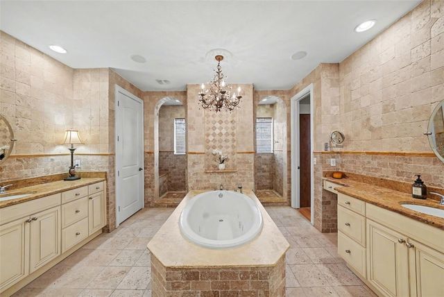 610 MARMORA AVENUE, Tampa, FL 33606