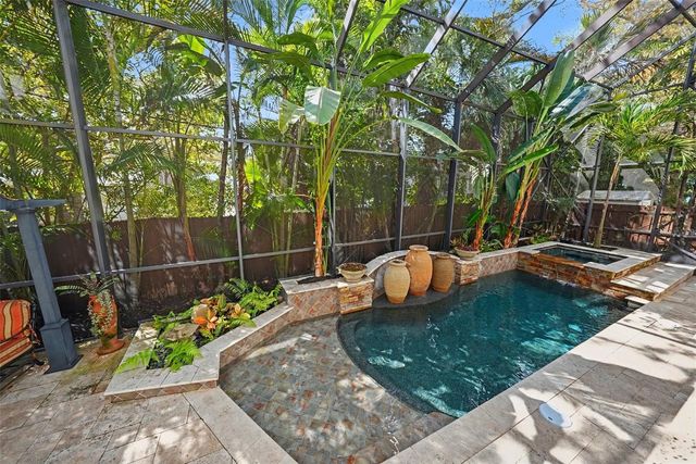 610 MARMORA AVENUE, Tampa, FL 33606