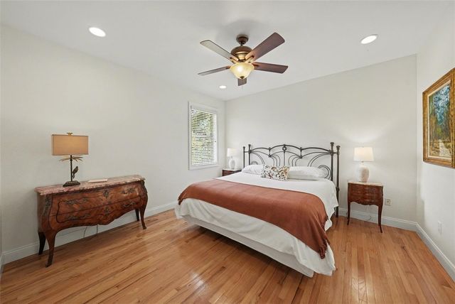 610 MARMORA AVENUE, Tampa, FL 33606