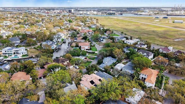 610 MARMORA AVENUE, Tampa, FL 33606