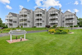 4412 River Drive 202, Moline, IL 61265