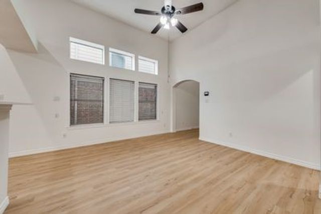 205 Tonto Street, Aubrey, TX 76227