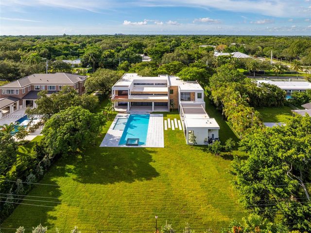 6675 SW 96th Street, Pinecrest, FL 33156