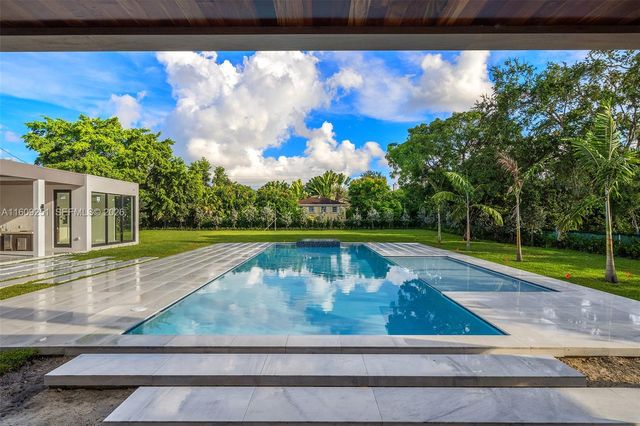 6675 SW 96th Street, Pinecrest, FL 33156