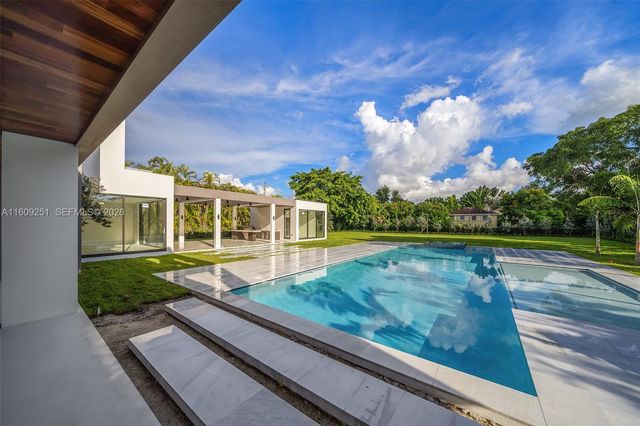 6675 SW 96th Street, Pinecrest, FL 33156