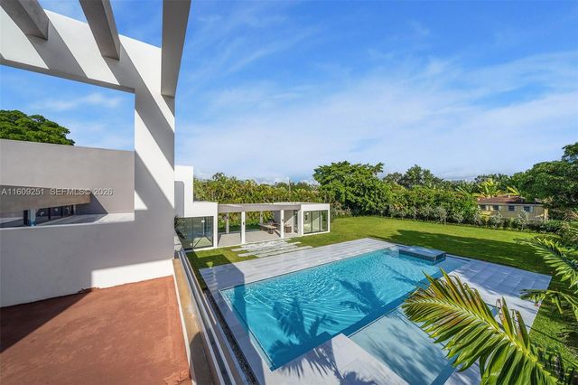 6675 SW 96th Street, Pinecrest, FL 33156