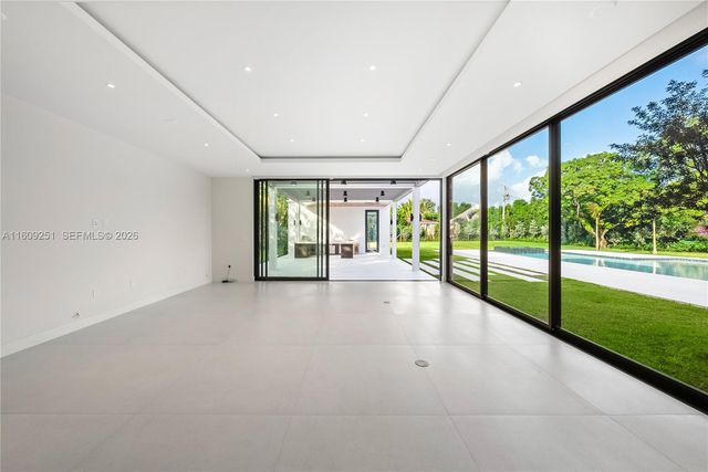 6675 SW 96th Street, Pinecrest, FL 33156