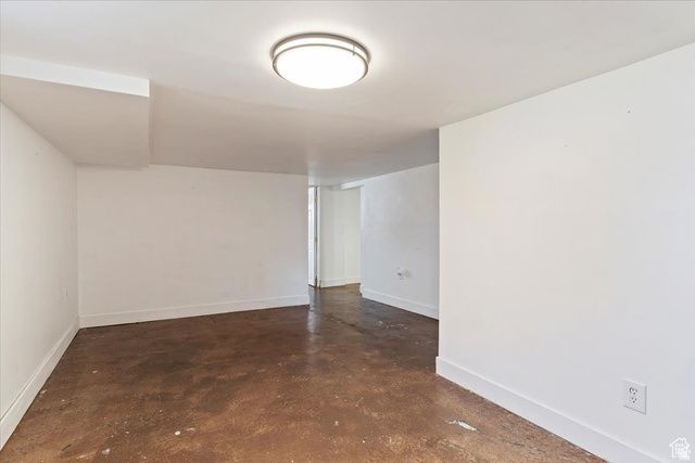 2318 W 5600 S, Roy, UT 84067