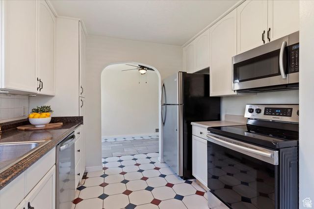 2318 W 5600 S, Roy, UT 84067