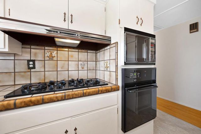 2013 Rossmoor Dr, Rancho Cordova, CA 95670