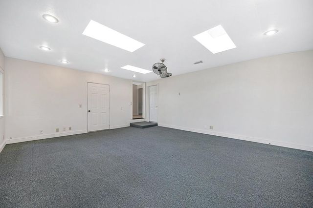 2013 Rossmoor Dr, Rancho Cordova, CA 95670