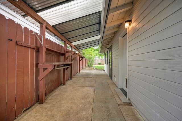 2013 Rossmoor Dr, Rancho Cordova, CA 95670