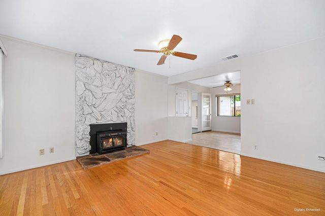 2013 Rossmoor Dr, Rancho Cordova, CA 95670