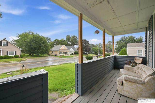 982 S 50th Street, Omaha, NE 68106