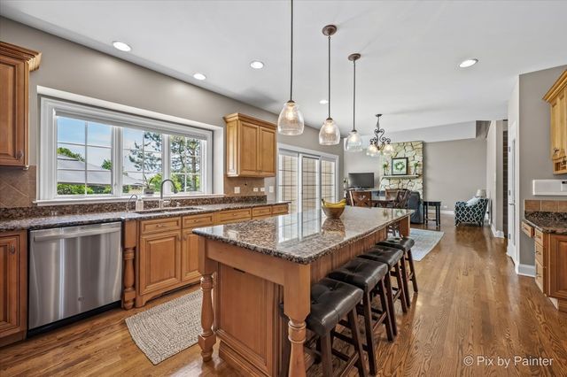 28359 W Harvest Glen Circle, Cary, IL 60013