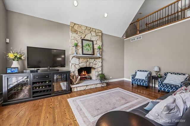 28359 W Harvest Glen Circle, Cary, IL 60013