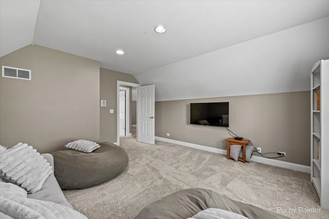28359 W Harvest Glen Circle, Cary, IL 60013