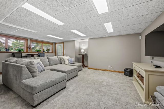 28359 W Harvest Glen Circle, Cary, IL 60013
